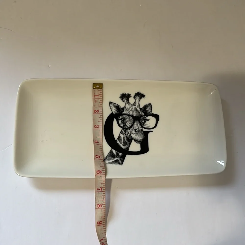 Williams Sonoma Genius Giraff tray